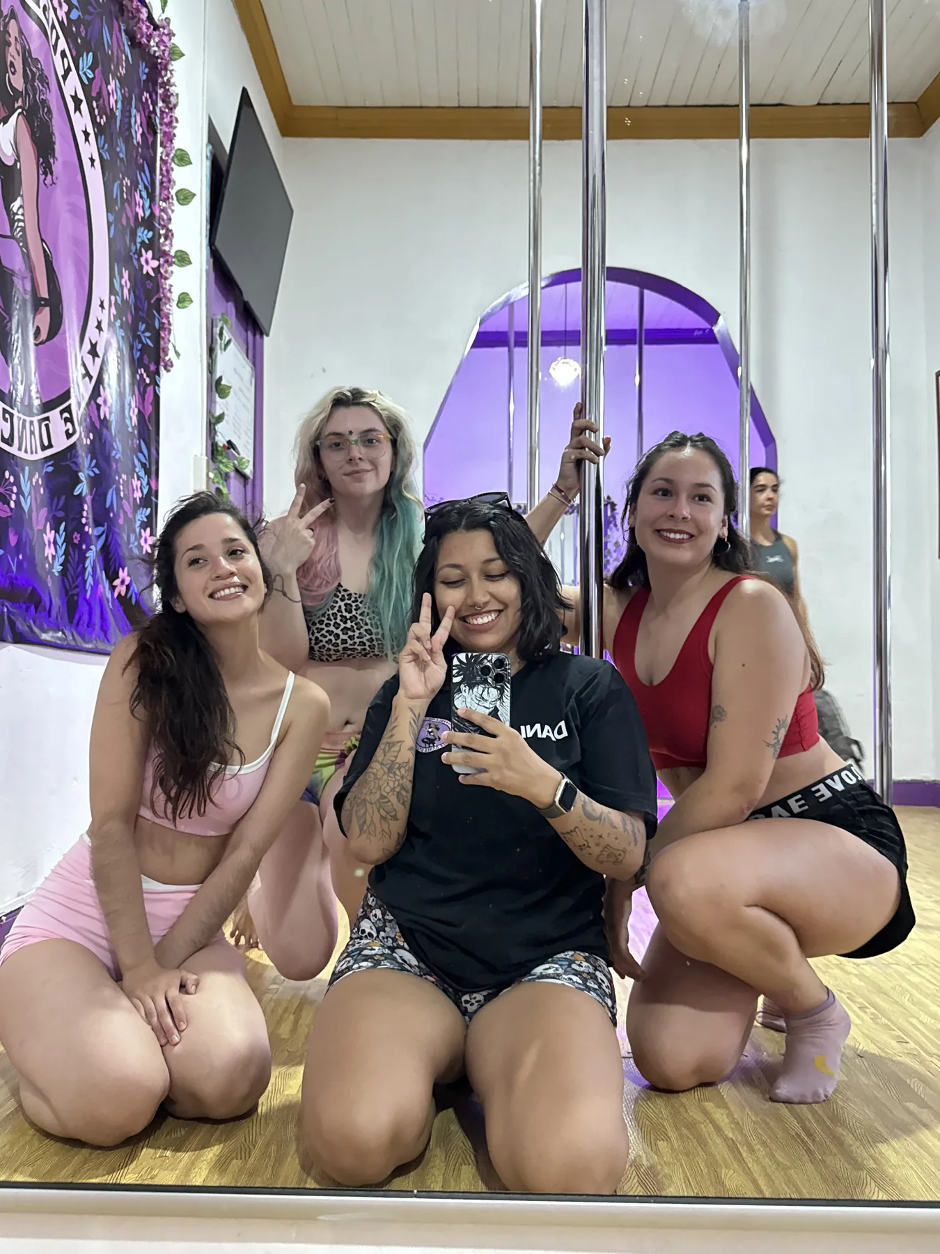 Sala de Polémicas Pole Studio
